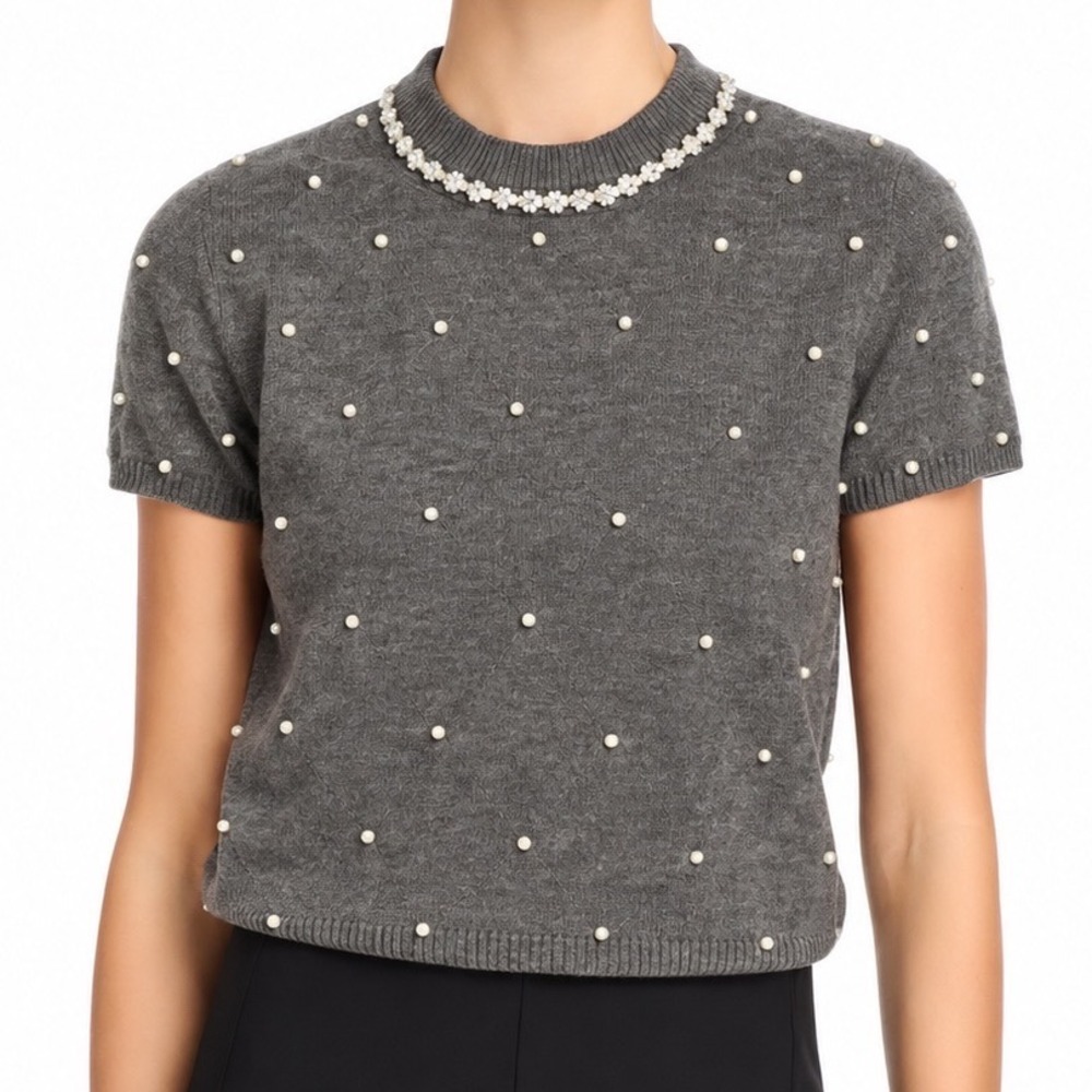 NWOT AQUA Faux Pearl Embellished Short Sleeve Sweater Gray Rhinestone Collar S